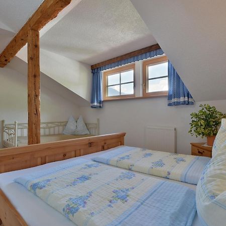 Ferienhaus Hoellwarth Stumm Pokoj fotografie